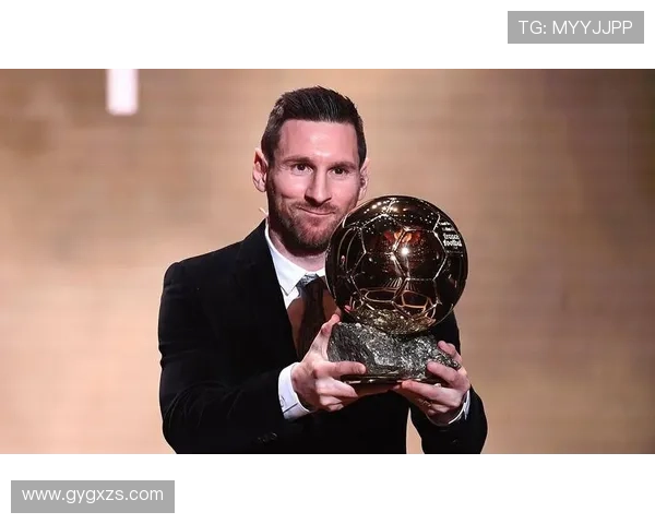 金球奖历史排名盘点：最具影响力的十位足球明星与其辉煌成就 - 副本 (2)